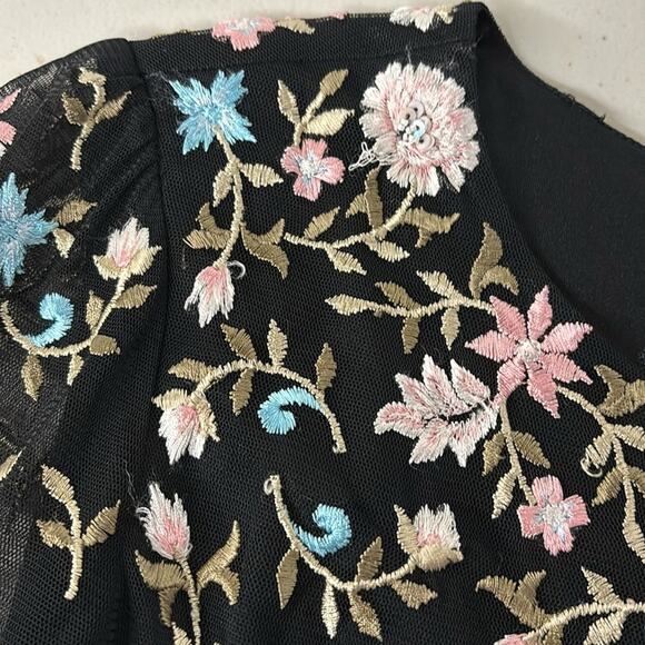 RTR Beautiful Long Mac Duggal Formal Gown/Dress Black Embroidered Sz 0 beaded - Picture 9 of 11